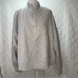 Fabletics Catarina Mock Neck Zip Pullover
Light Gray Sweater Women